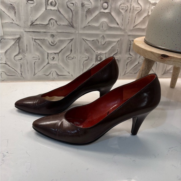 VINTAGE Yves Saint Laurent Brown Leather Heels Timeless Elegance - Picture 2 of 8